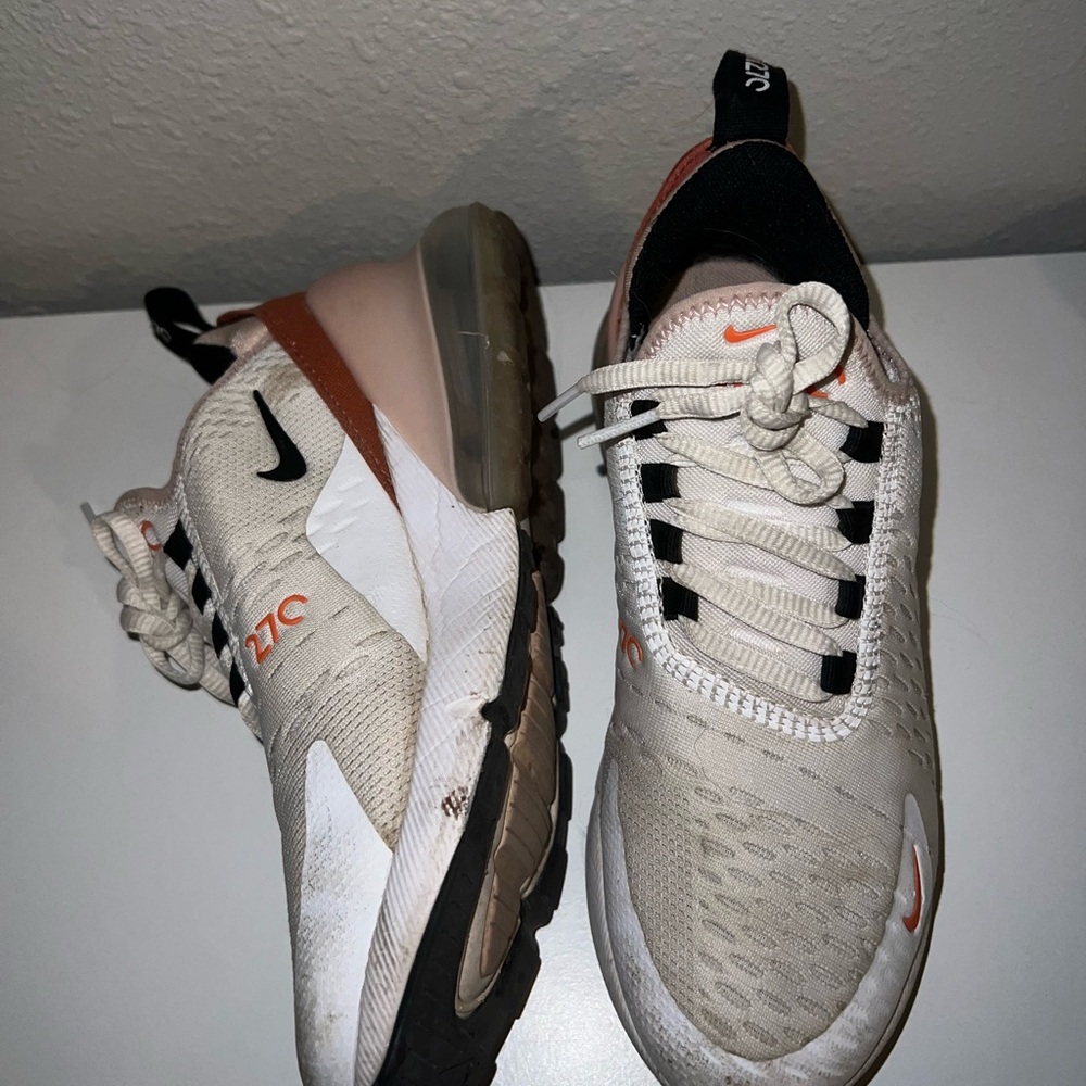 Very Used Nike AirMax 270